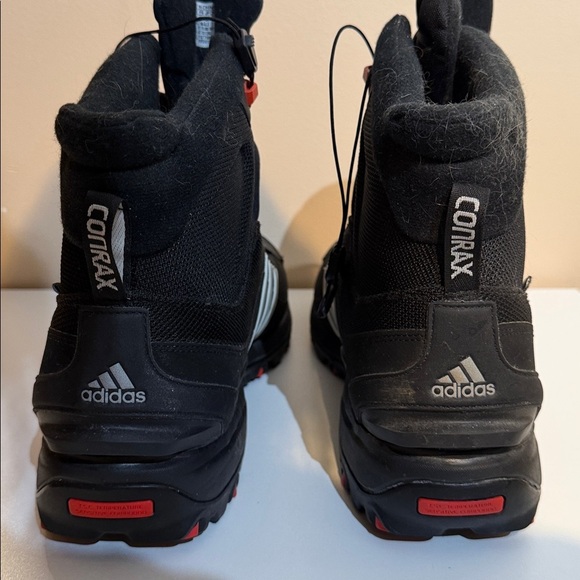 Adidas Terrex Conrax ClimaProof winter hiking boots featuring PrimaLoft main image 5